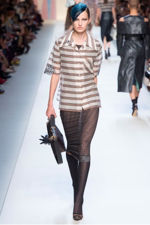 Shirt with short sleeves, zdjęcie 2 Shirt with short sleeves od Fendi